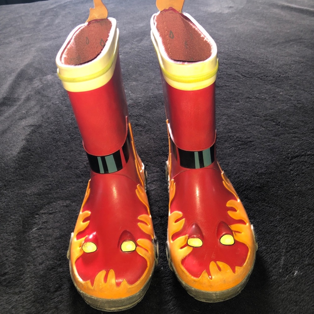 Kidorable Fireman Rain boots
